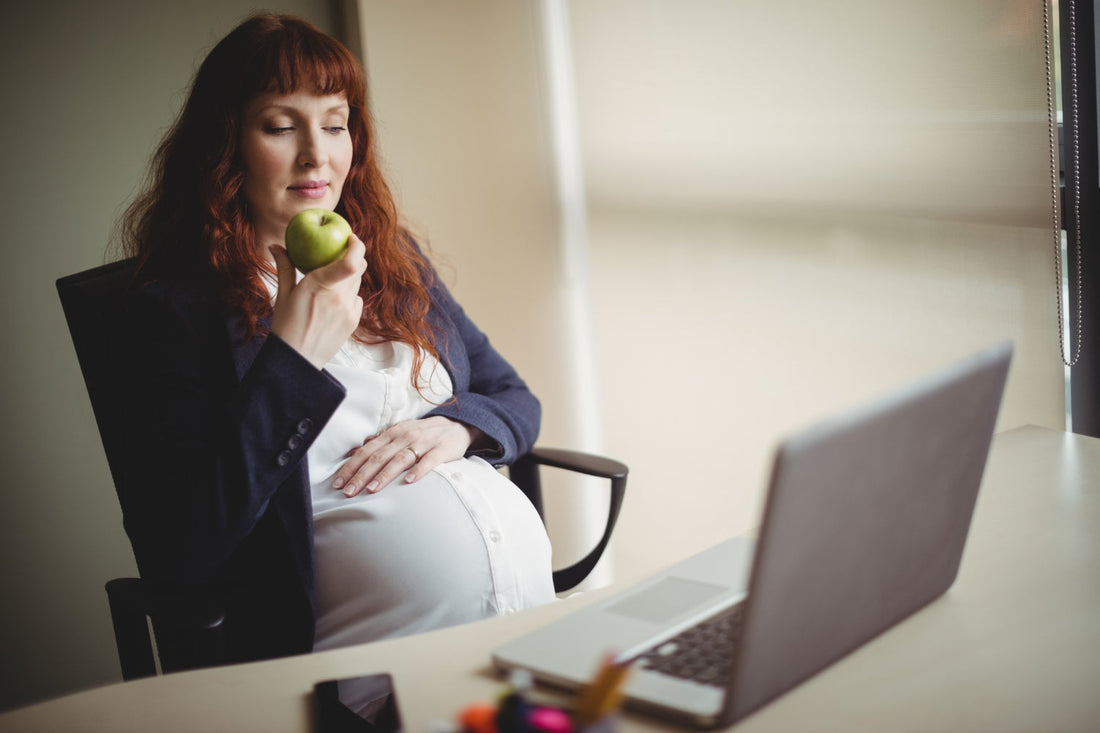 Tips for Working Moms-to-Be: Balancing Work and Health